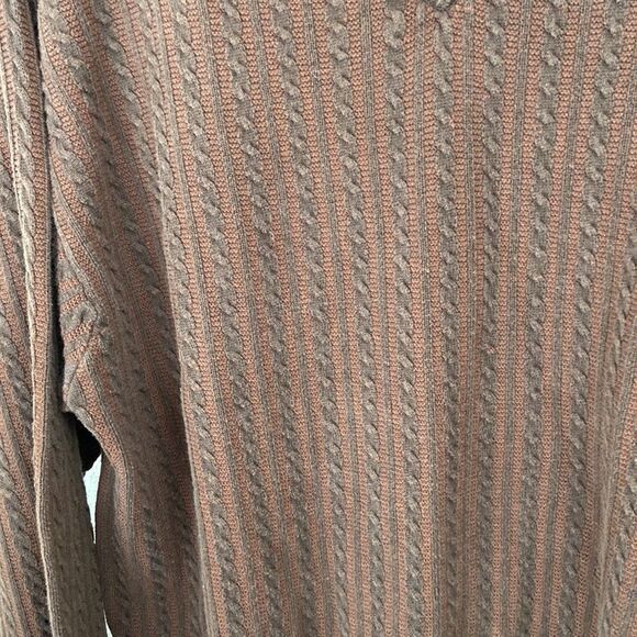 Vintage Pendleton Knit V-Neck Brown Sweater size Medium - Picture 2 of 4